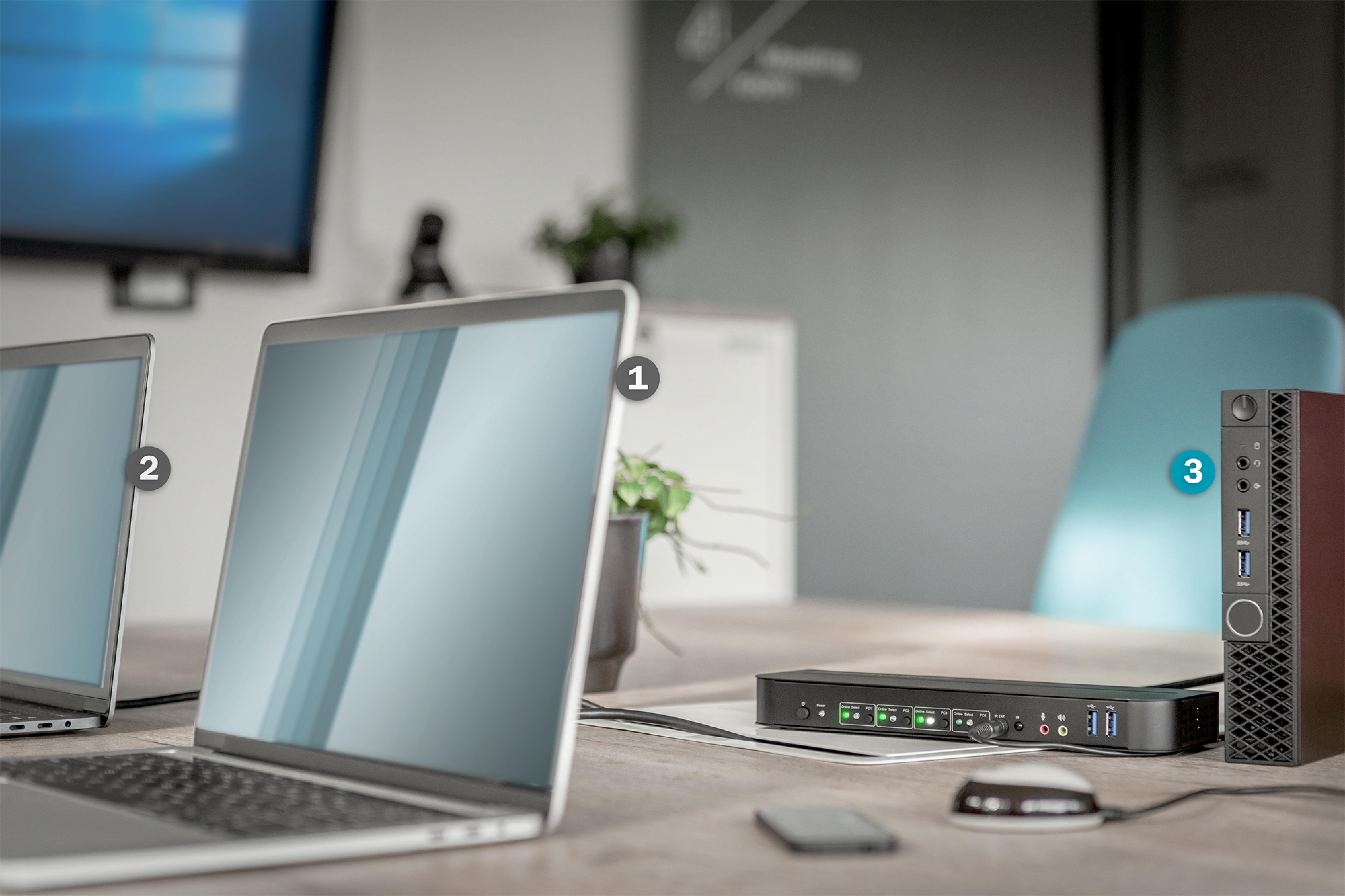 DIGITUS KVM Switch 4-Port, 4K60Hz, 4x DP in, 1x DP/HDMI out