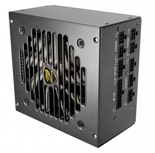 Modulares PC-Netzteil in Schwarz mit Lüfter und Anschlüssen