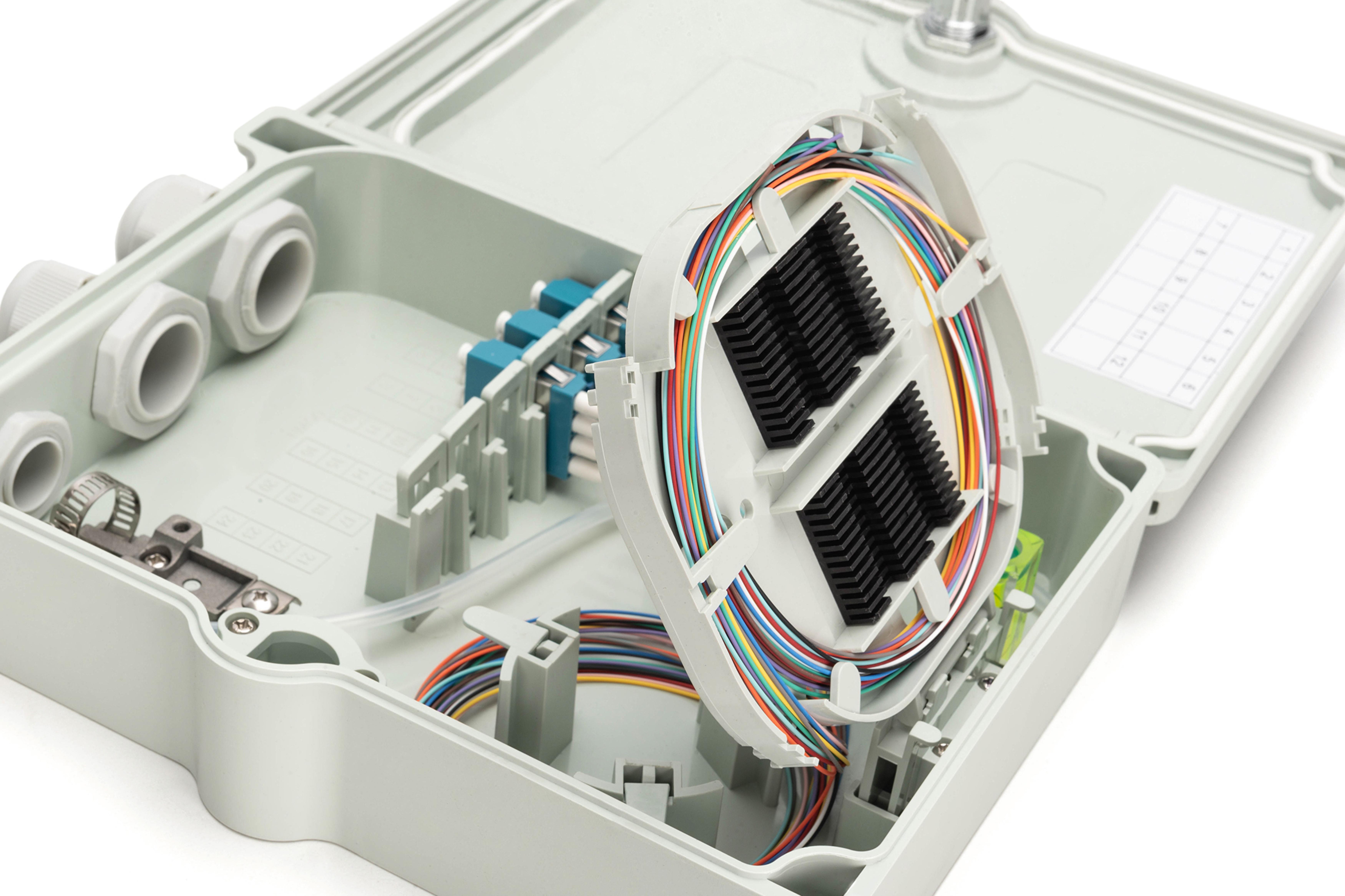 DIGITUS FTTH Box bestueckt OS2 12Fasern LC/PC