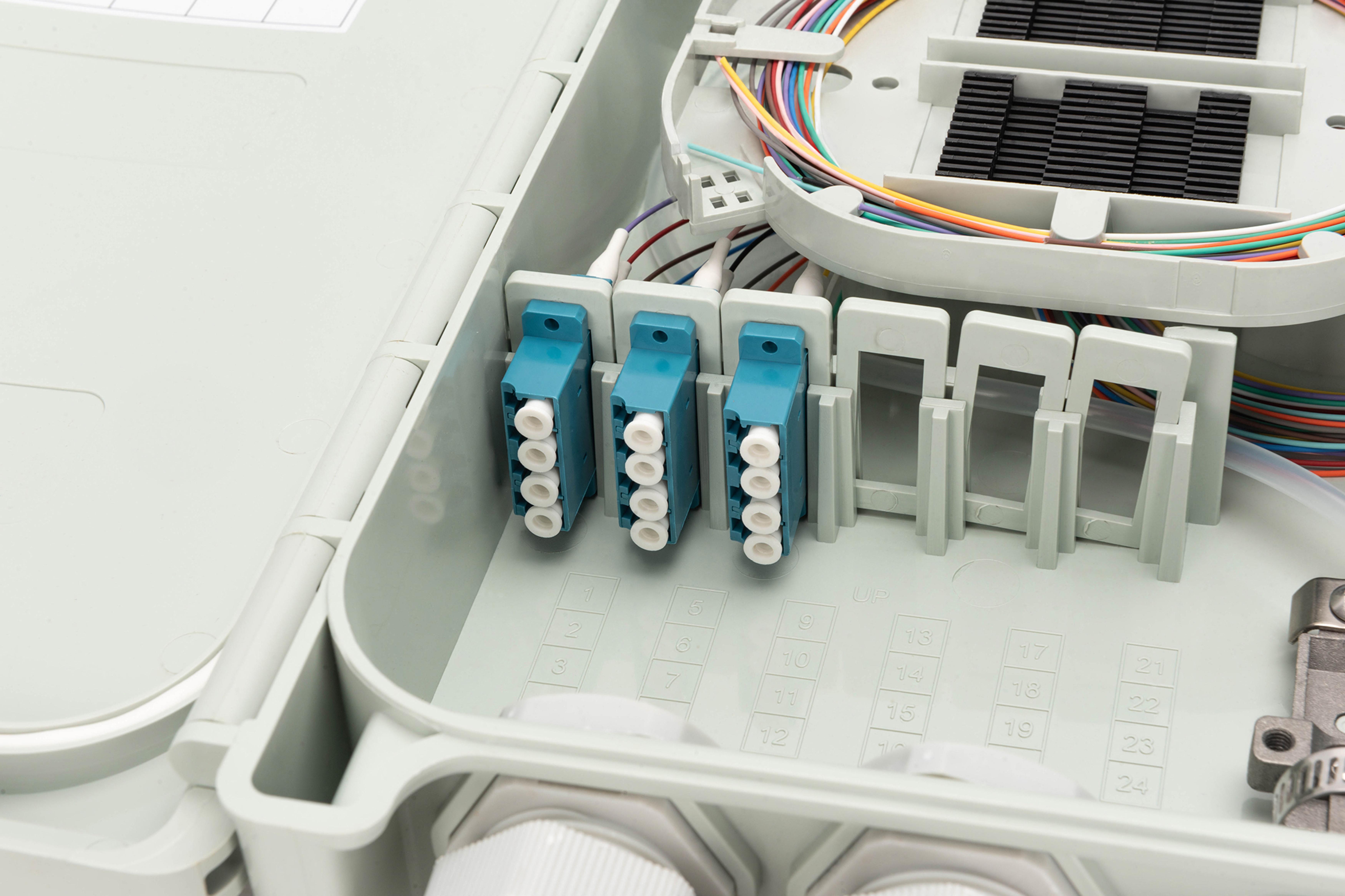 DIGITUS FTTH Box bestueckt OS2 12Fasern LC/PC
