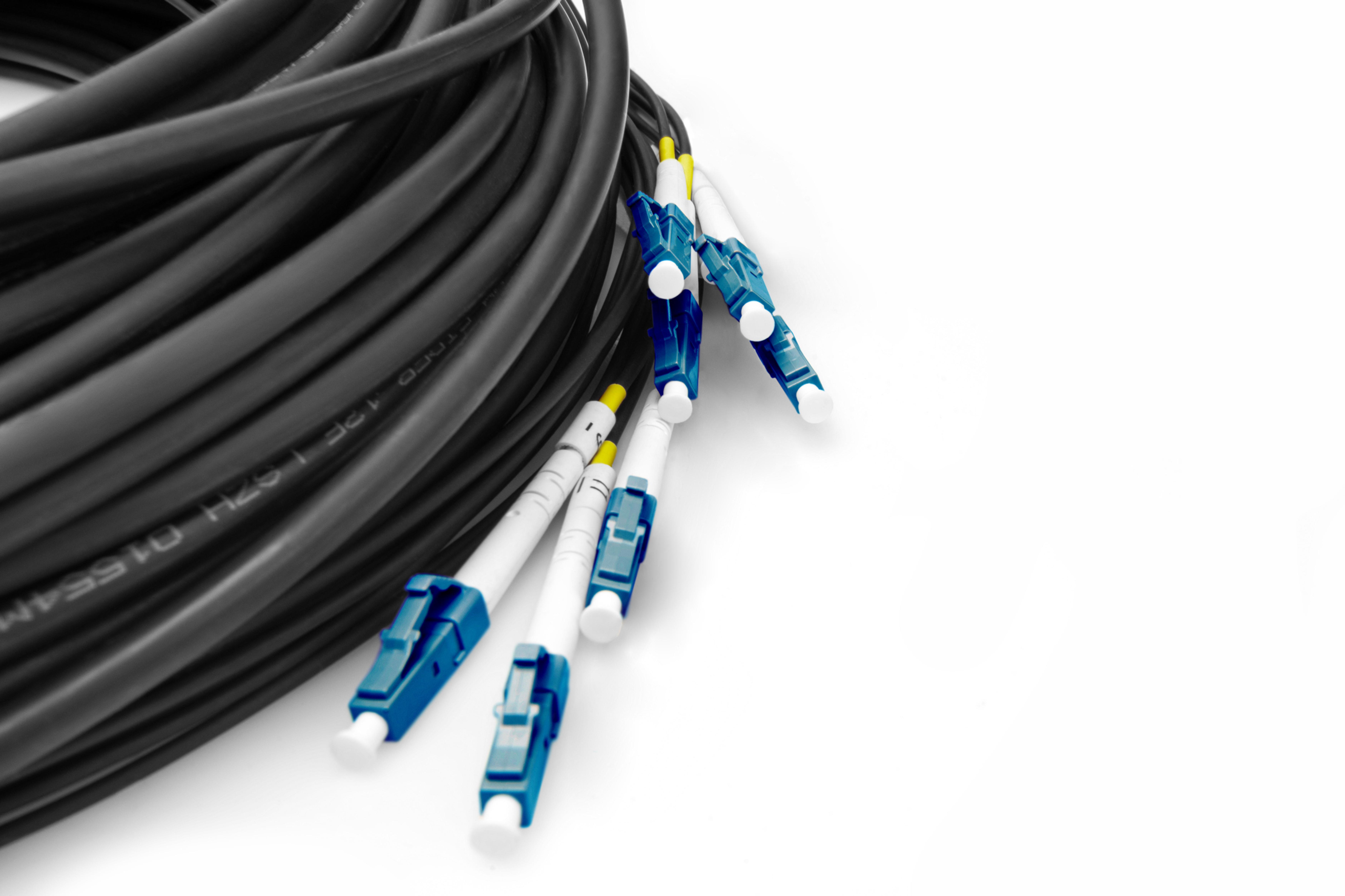 DIGITUS Glasfaser-Kabel Singlemode OS2,8 Fasern, LC/UPC 150m